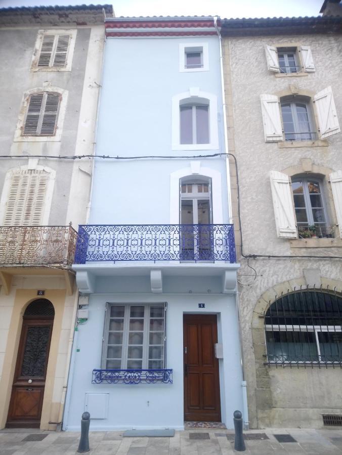 Triplex Avec Vue Sur Place Du Centre Historique. Foix Luaran gambar